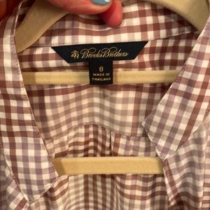 Brooks Brothers size 8 checkered tea length button down dress.